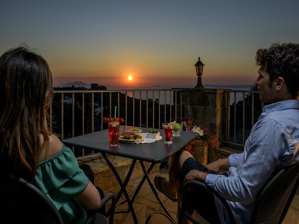 Villa Carolina Sorrento Private Heated Pool And Sea View Dış mekan fotoğraf